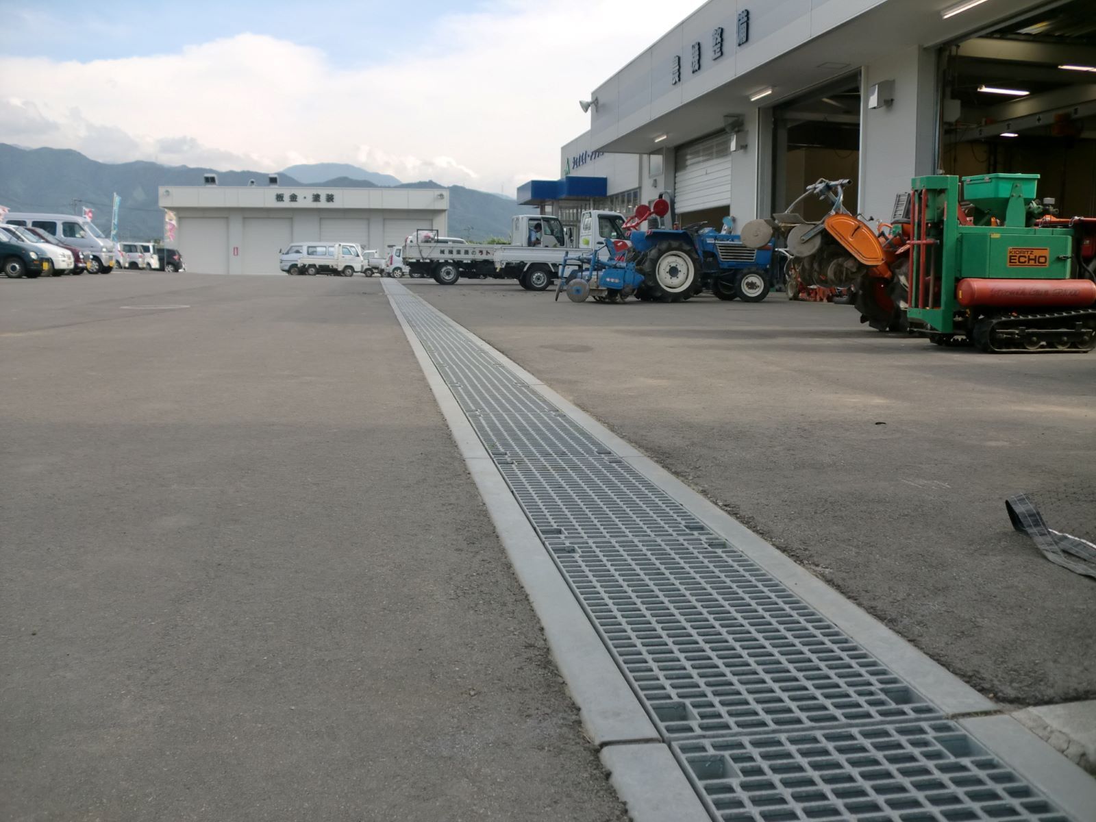 ロングU】L=4m長尺U字溝の代名詞